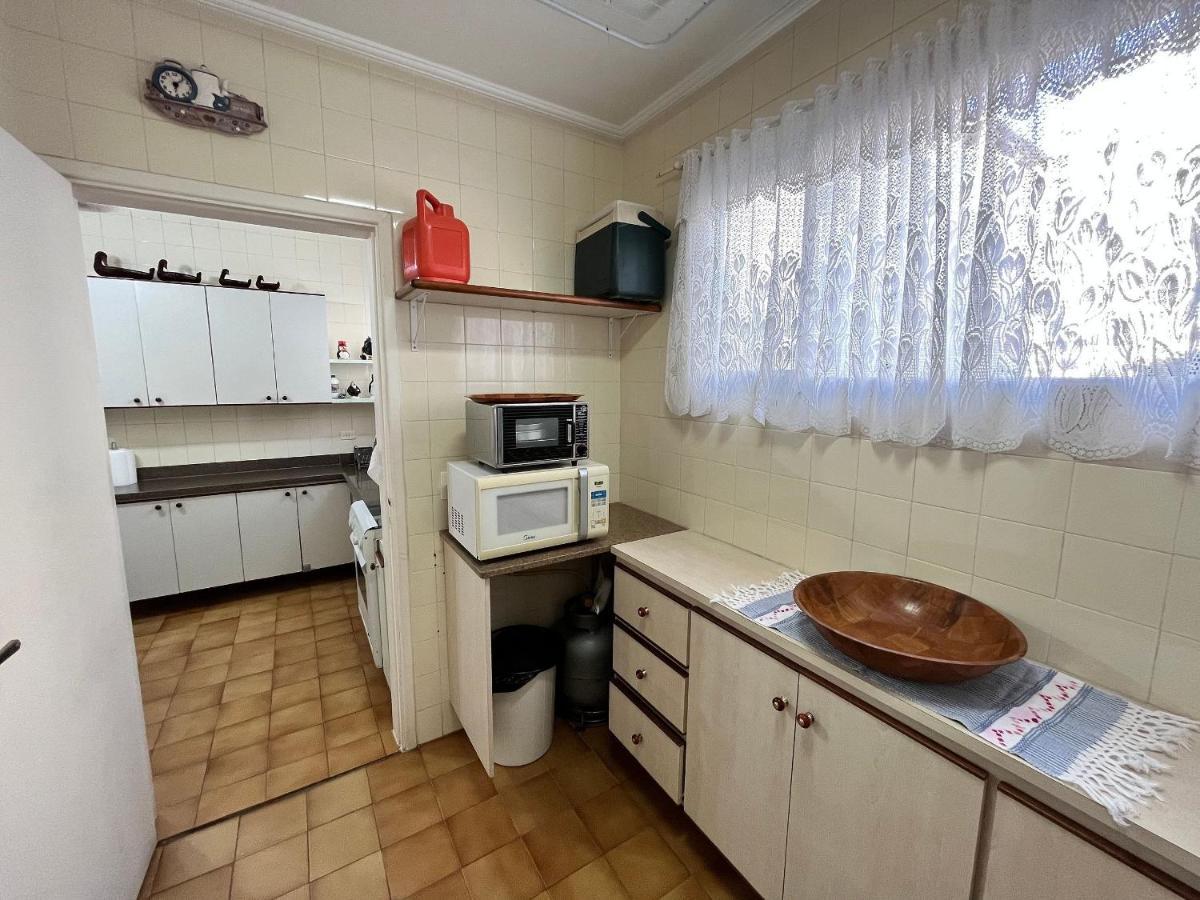 Super Aconchegante E Espacoso - Sacada Ampla E Perto Da Praia - Super Confortavel - Ap. 13 - Ed. Maison Du Parc Гуаружа Экстерьер фото